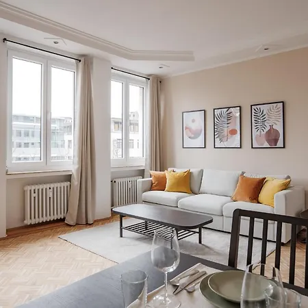 Flats 4 You, Moderne Naehe Hbf, Due-messe 20 Min, Netflix, Kueche * 杜伊斯堡