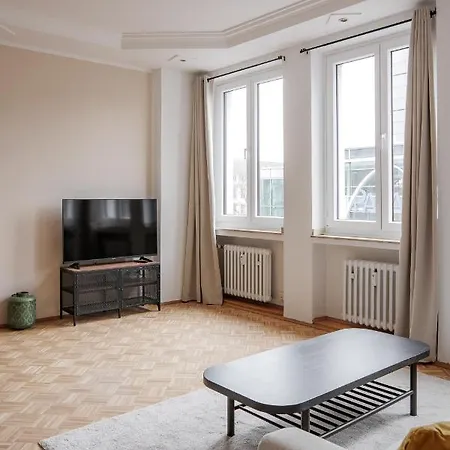 Flats 4 You, Moderne Naehe Hbf, Due-messe 20 Min, Netflix, Kueche Appartement *