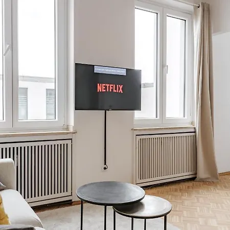 Appartement Flats 4 You, Moderne Naehe Hbf, Due-messe 20 Min, Netflix, Kueche *
