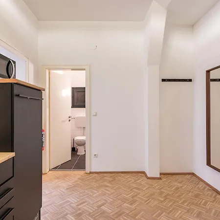 Appartement Flats 4 You, Moderne Naehe Hbf, Due-messe 20 Min, Netflix, Kueche *