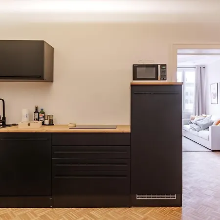 Flats 4 You, Moderne Naehe Hbf, Due-messe 20 Min, Netflix, Kueche * Duisburg